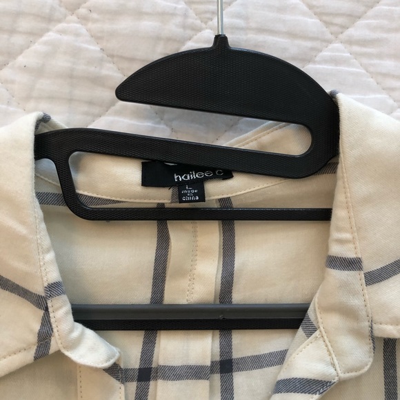 Flannel shirt, grey stripes and stud detailing - Picture 3 of 6